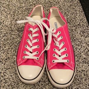 Pink converse